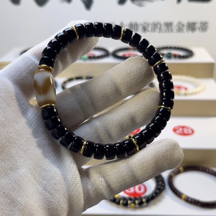 椰蒂吊坠台虎牙虎牙