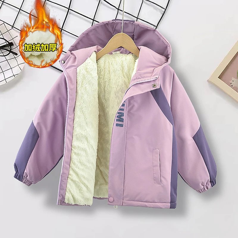 女孩春秋加棉冲锋衣儿童宝宝2024新款加绒加厚女童卡通外套秋冬装