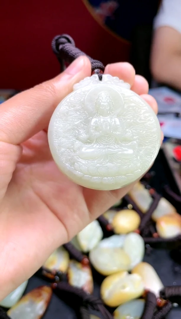 【闪购商品】和田玉颈饰未镶嵌1
