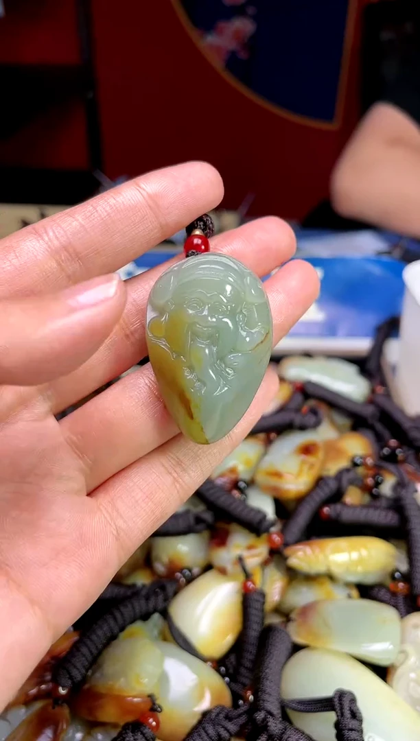 【闪购商品】和田玉颈饰未镶嵌1