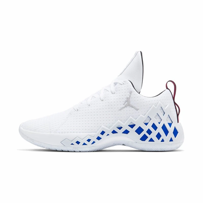 【瑕疵慎拍】耐克实战缓震篮球鞋CI1209-10141(右脚尖胶水发黄)