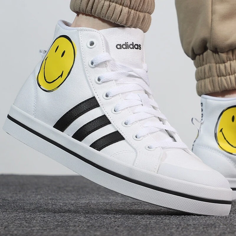 【瑕疵慎拍】阿迪达斯男鞋高帮休闲鞋G5494941(无原盒,鞋面微脏)