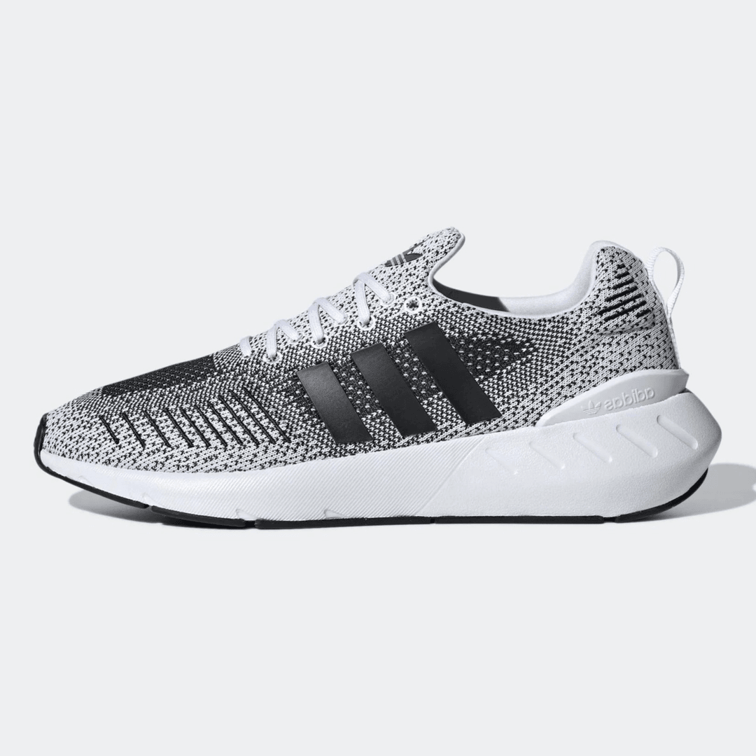 【严选清货】Adidas阿迪达斯SWIFT跑步鞋GY3047