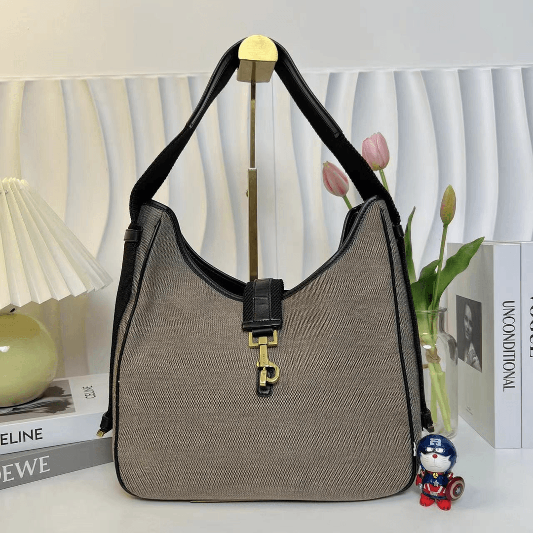 95新 GUCCI/古驰 多多奢品/古驰单肩腋下包/98新