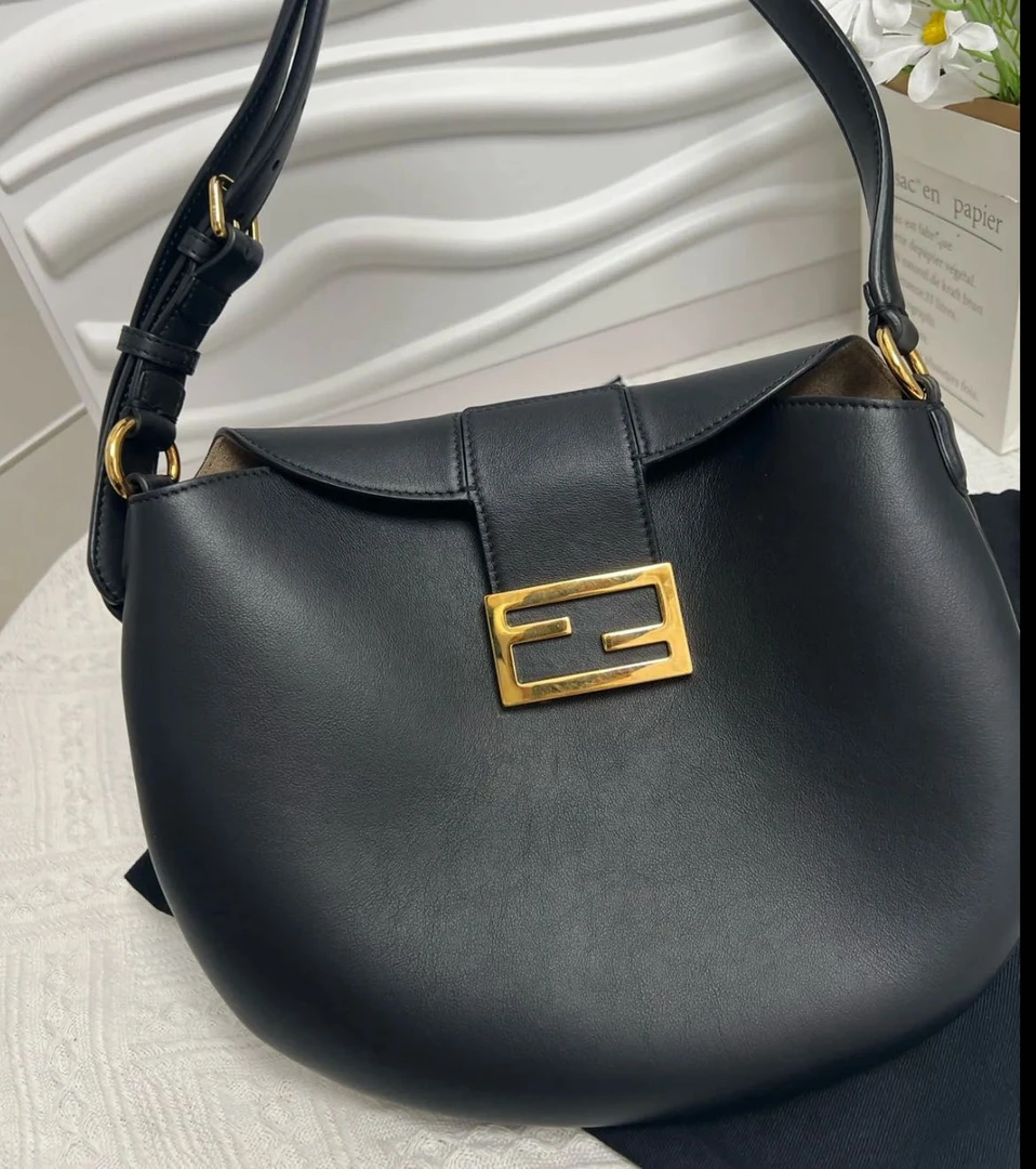 95新 FENDI/芬迪 赛比专属/芬迪单肩包/98新
