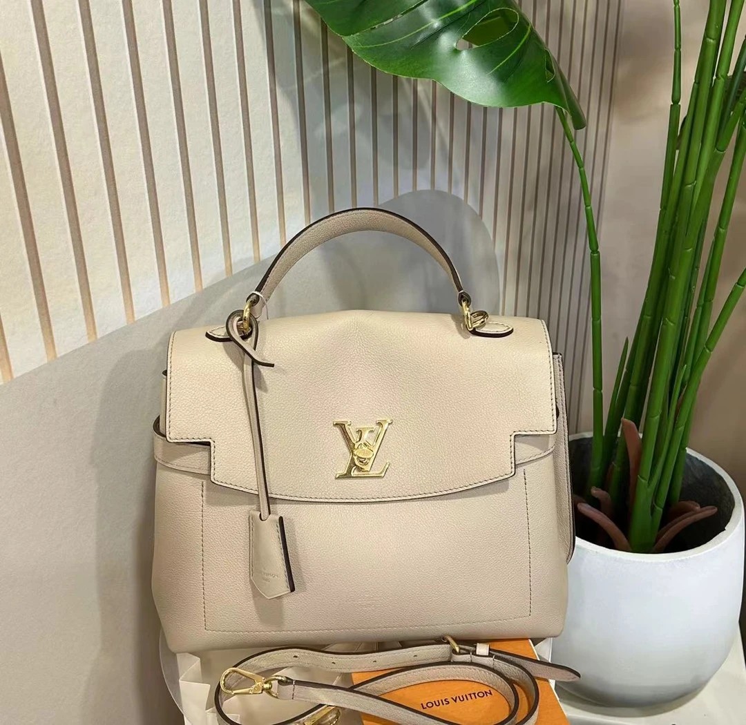 95新 LouisVuitton/路易威登 多多奢品/LV手提斜挎包/98新