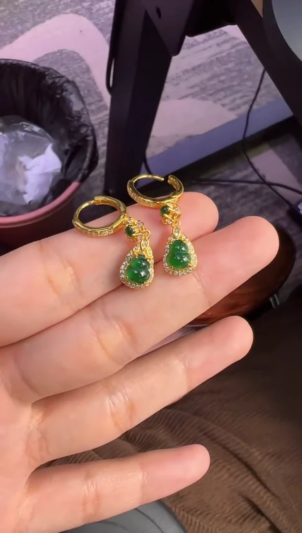 【闪购商品】定制翡翠银S925镶嵌耳包