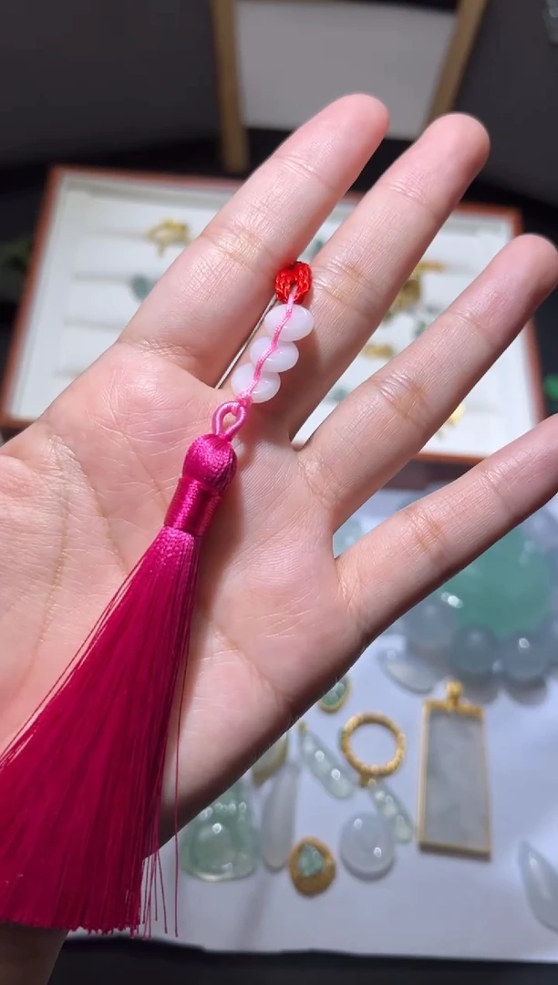 【闪购商品】翡翠挂件未镶嵌平安扣