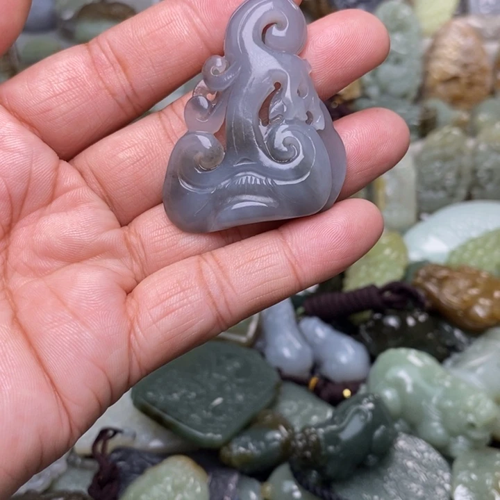 和田玉挂件未镶嵌