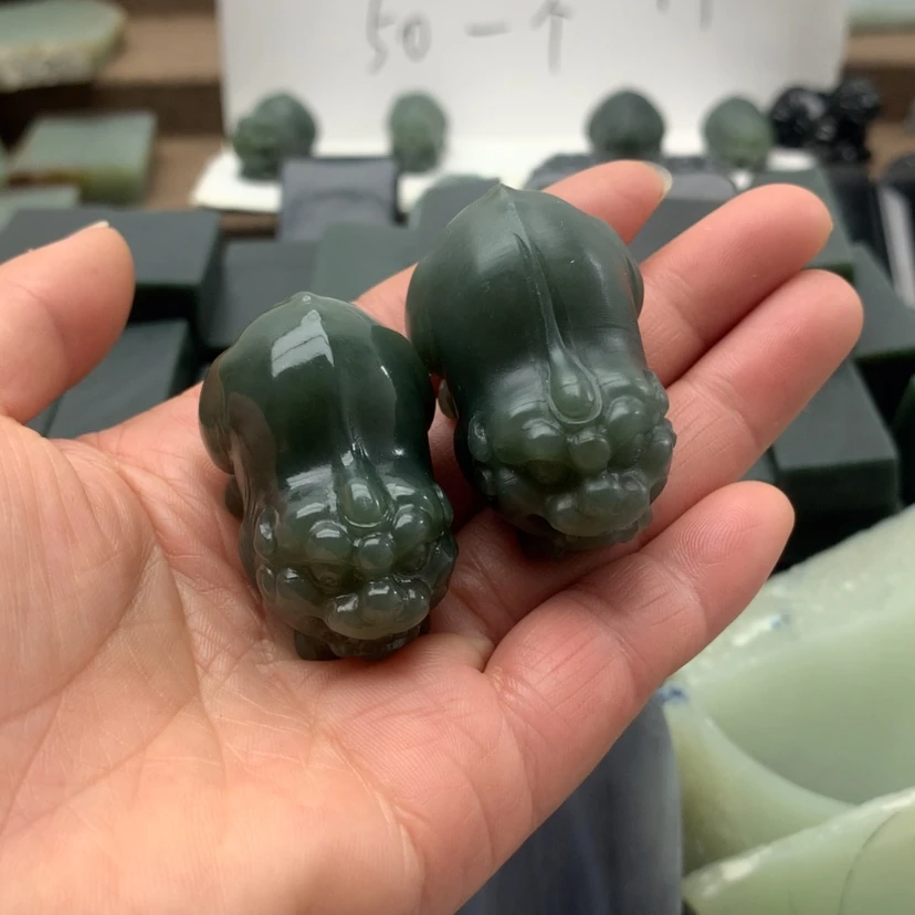 【闪购商品】定制和田玉挂件未镶嵌娜**样