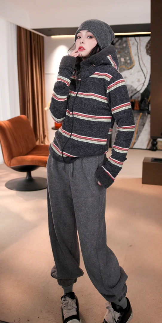 BANINGNA-2024欧货新款时尚高级设计款条纹厚款拉链卫衣外套85584