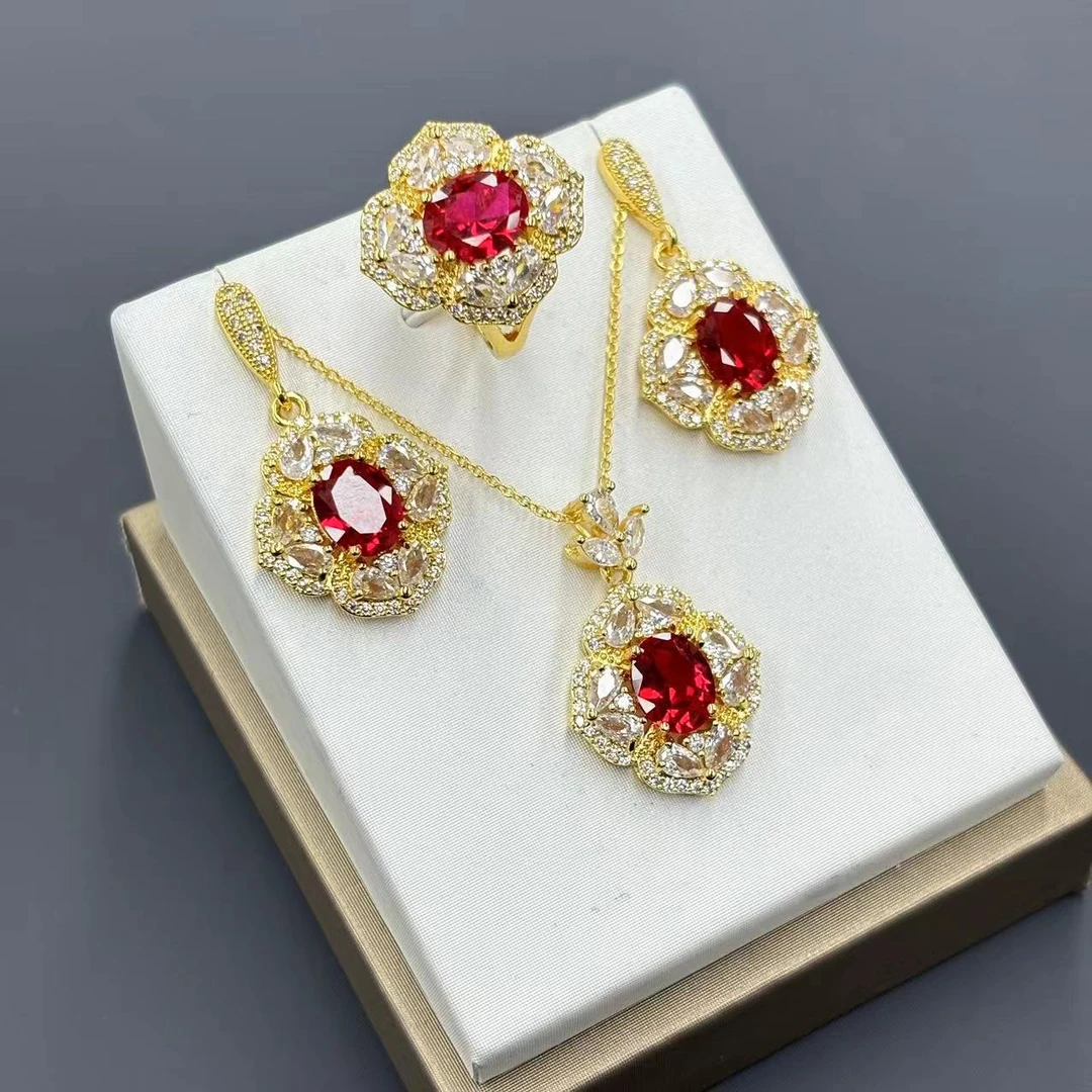 c1375-红宝石轻奢设计合成培育蛋面吊坠套装-赠礼盒-赠链