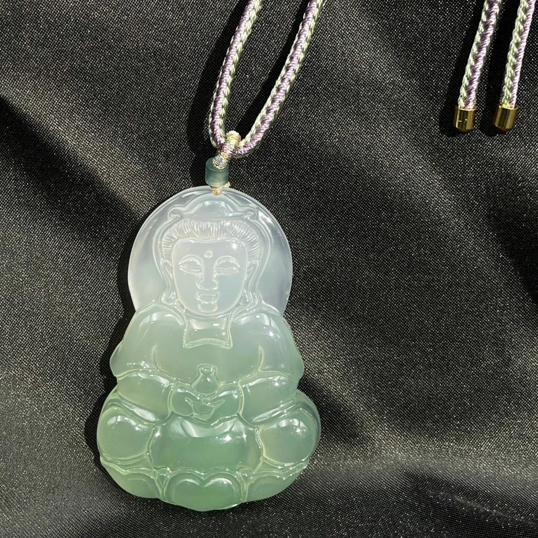 y1539-冰底春带彩翠青玛瑙观音吊坠-赠礼盒