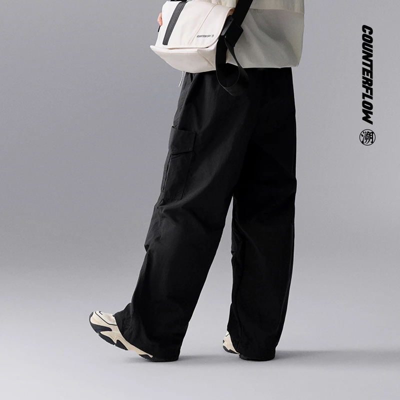 LI-NING/李宁CF溯女子运动长裤耐磨抗皱宽松修饰腿型AYKU624-B品