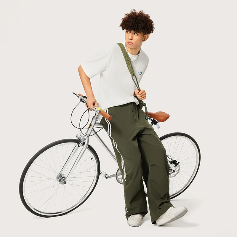 李宁短袖秋男运动潮流系列休闲常规透气短袖T恤文化衫AHSU535-B品