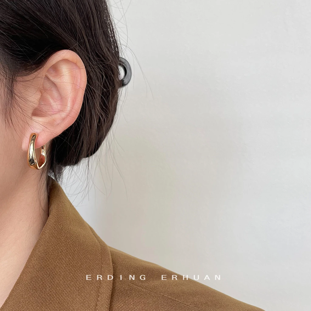 铜合金耳饰 925银针X688金色不规则质感耳钉简约小众百搭轻奢