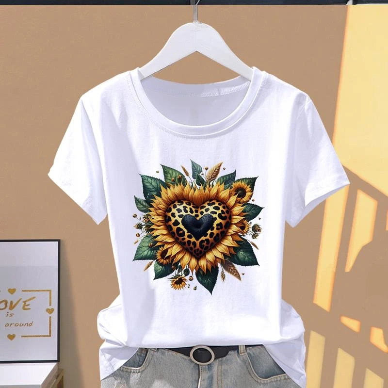 印花通勤显瘦女圆领夏季ins上衣女豹纹花朵休闲学生韩版时尚T恤