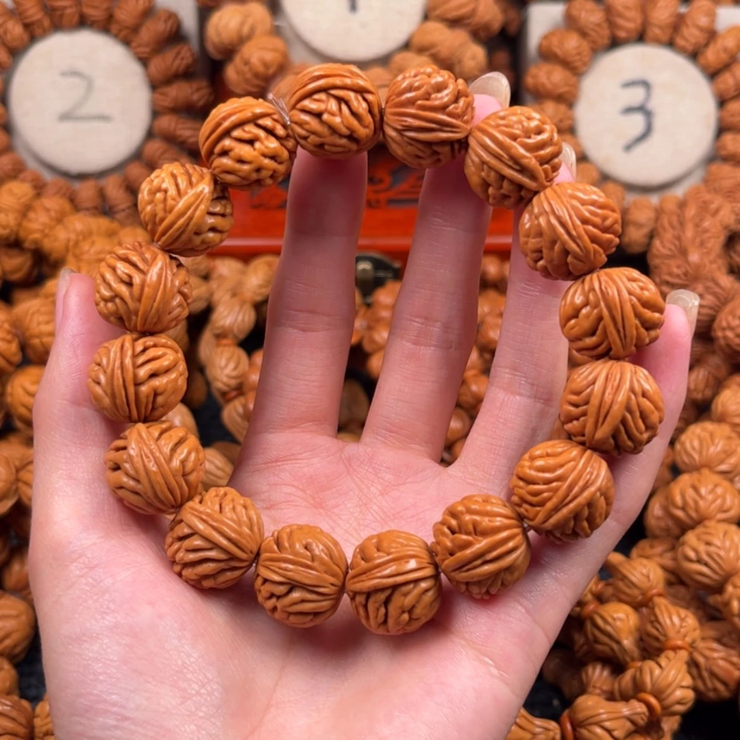 【闪购商品】桃核手串1