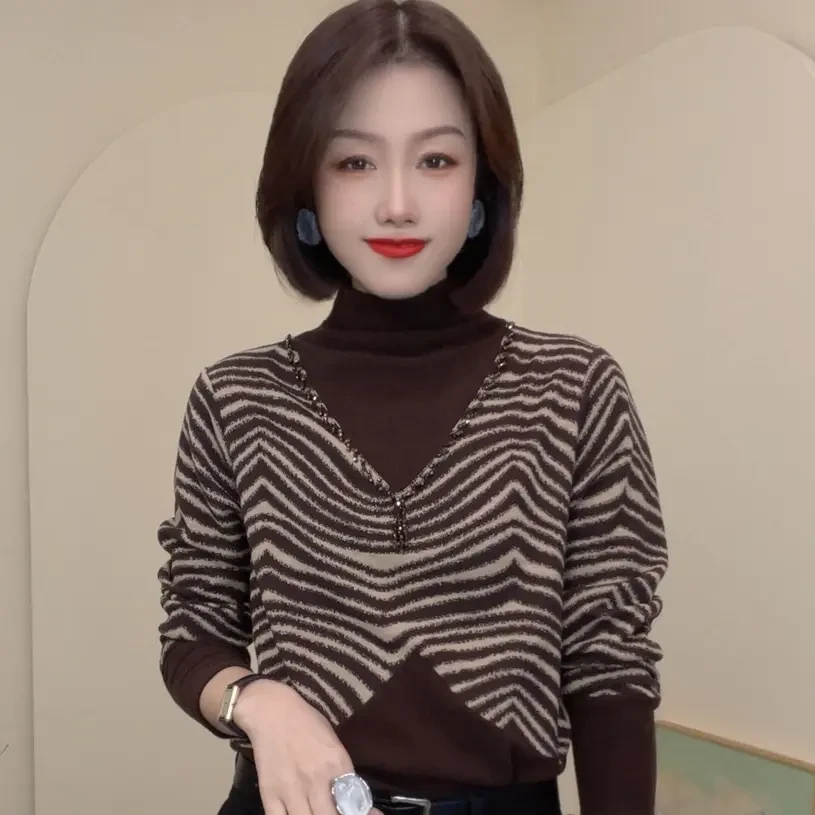 28200冬季加厚半高领拼接条纹保暖长袖T恤时尚显瘦女士小衫