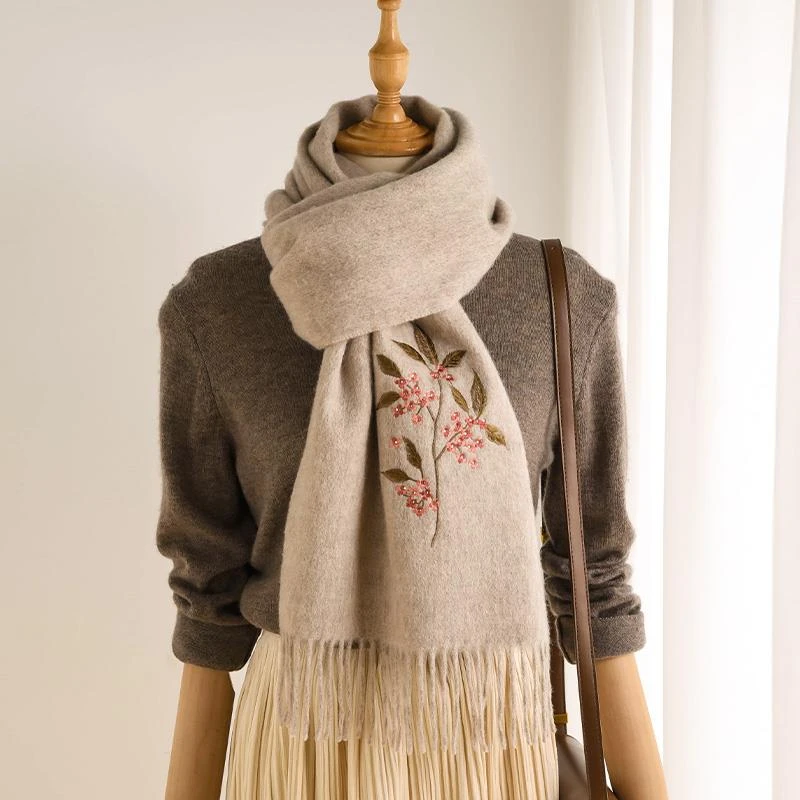 羊毛围巾女士秋冬季羊绒送妈妈刺绣老年人奶奶长辈围脖礼盒礼品盒