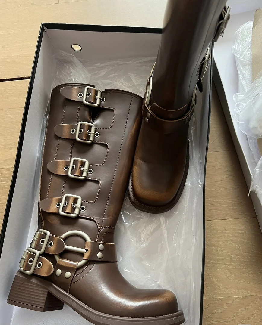 ZHIYU热死都要穿的靴子！复古皮扣女西部靴三个版本5cm