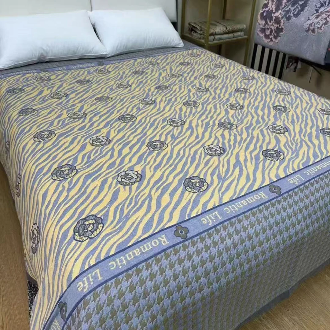 豹纹玫瑰230*250柔软亲肤长绒棉助眠毯