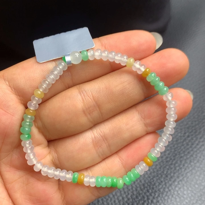 翡翠手链未镶嵌翡翠手链未镶嵌