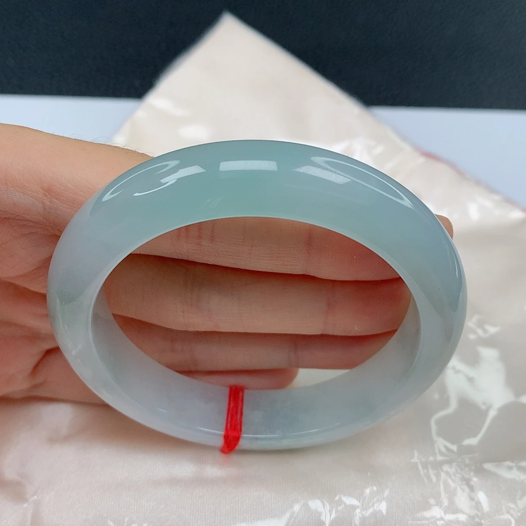 翡翠手镯未镶嵌55正圈