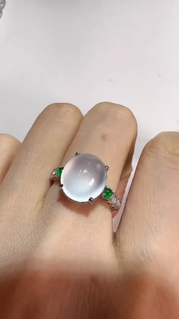 【闪购商品】翡翠戒指18K金镶嵌戒指