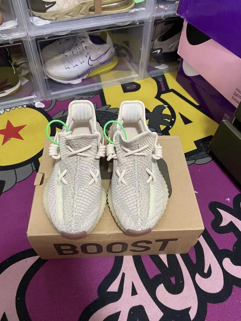 yeezy350拼接37码原盒95新