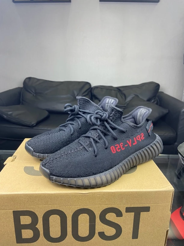 adidas休闲鞋Yeezy350黑红42码配盒96新中古潮流椰子鞋透气夏季