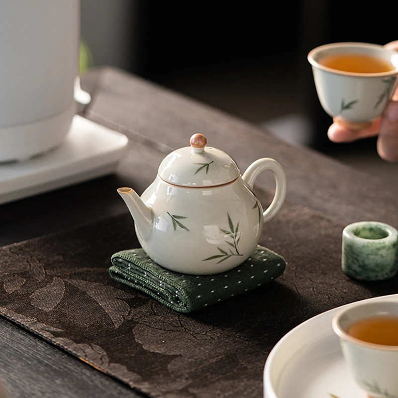 冰台手绘筱竹梨壶陶瓷茶壶釉下彩竹叶小梨壶家用泡茶壶可爱壶手工