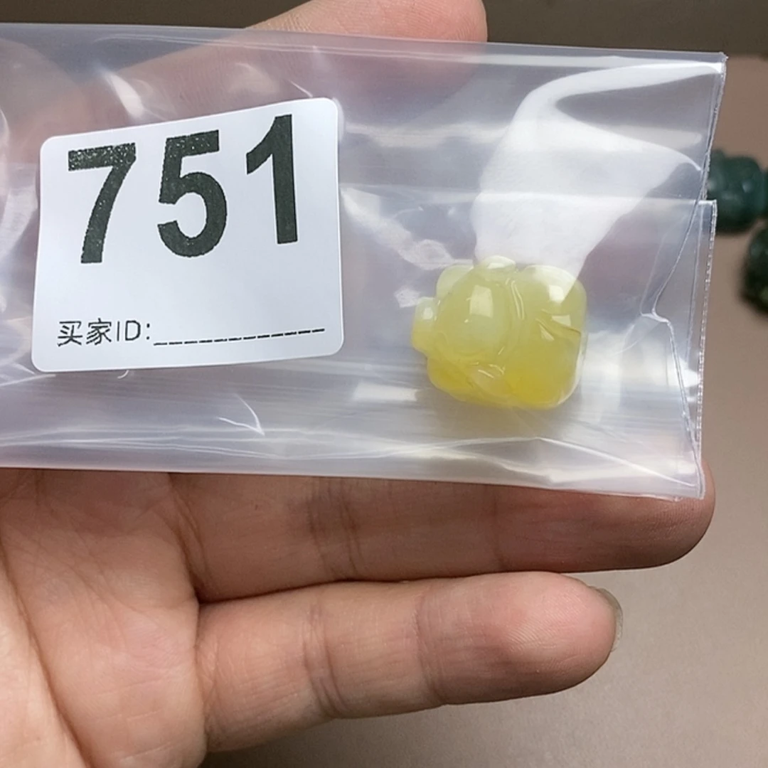【闪购商品】蛇纹石玉多样性发货未镶嵌梨*i