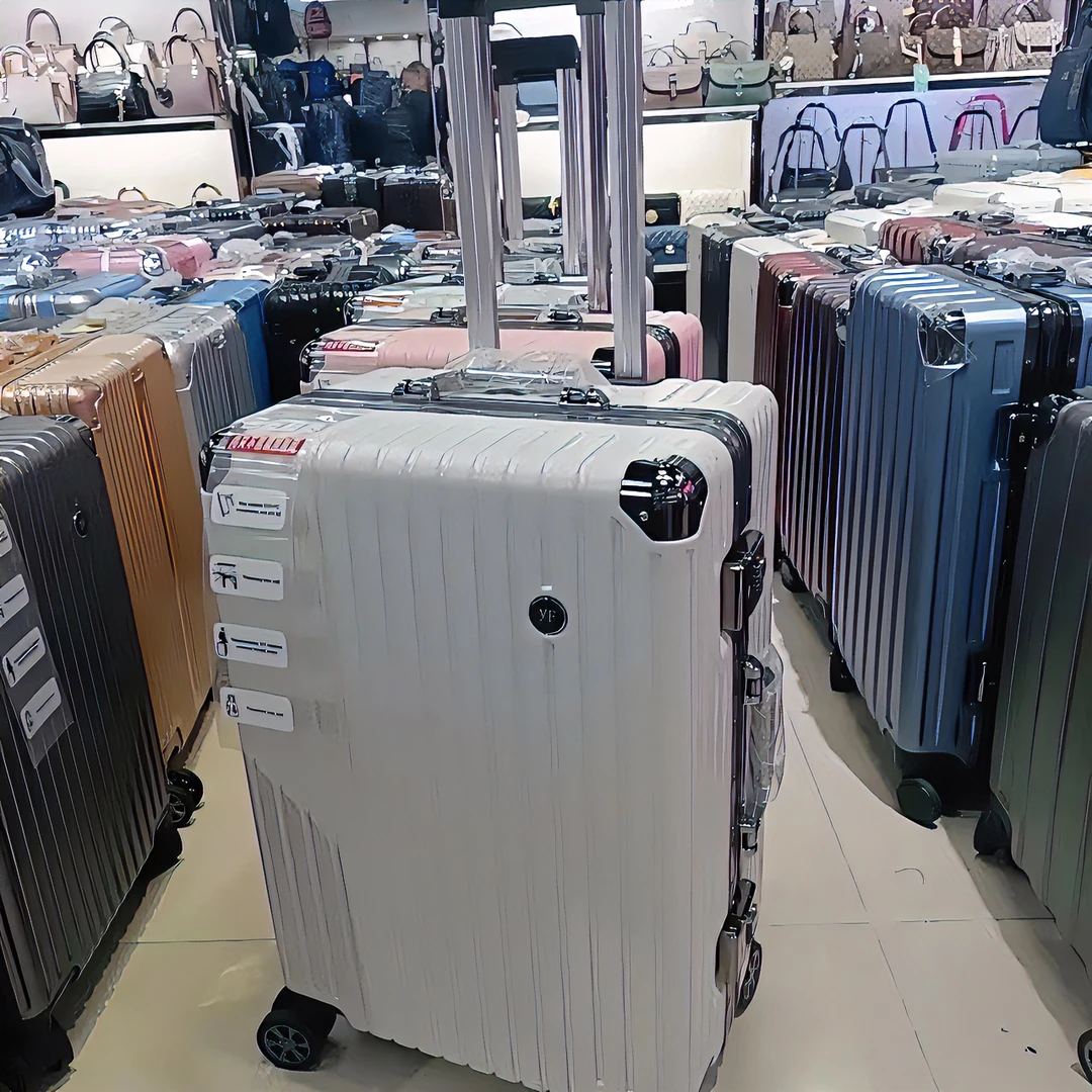 铝框旅行箱登机密码箱海关锁静音轮20寸22寸24寸26寸万向轮铝拉杆