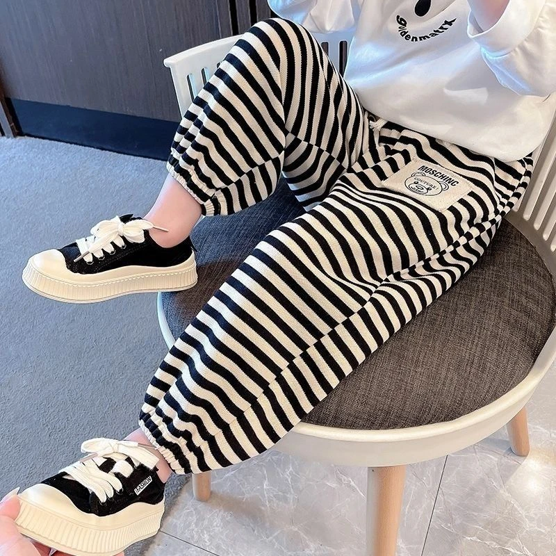 女童裤子春秋季2023新款时髦春款休闲裤女宝宝洋气儿童装春装虹纹
