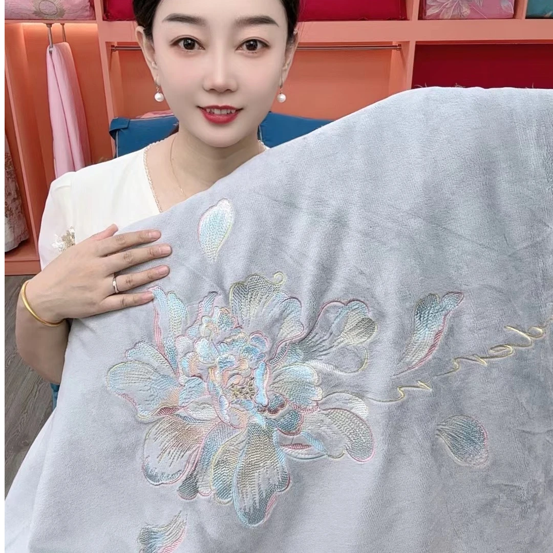 【花恋灰】轻奢绣花牛奶绒四件套加厚刺绣绣花绒被套