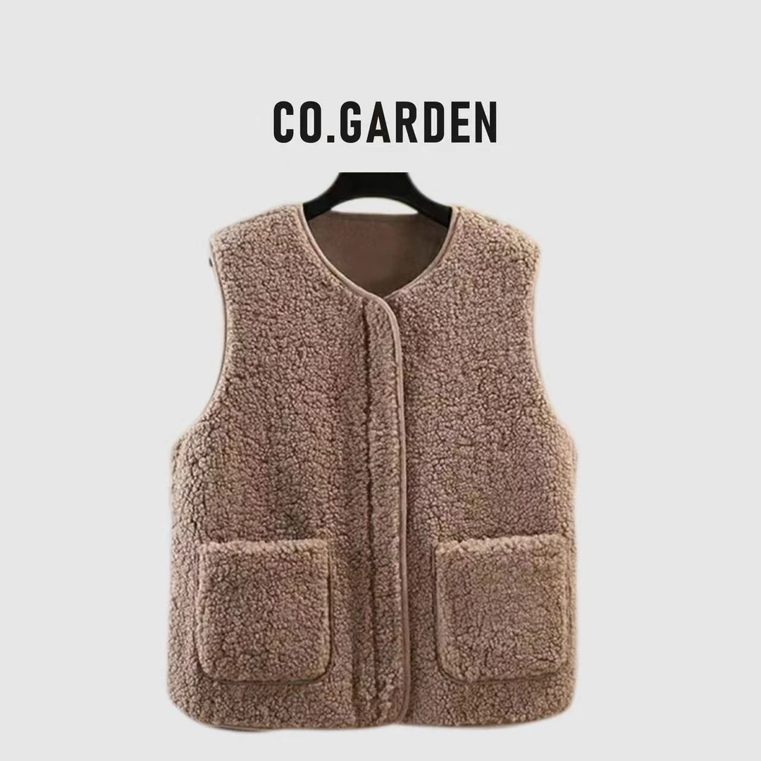 摇粒绒马甲背心新款百搭宽松时尚加厚坎肩外套