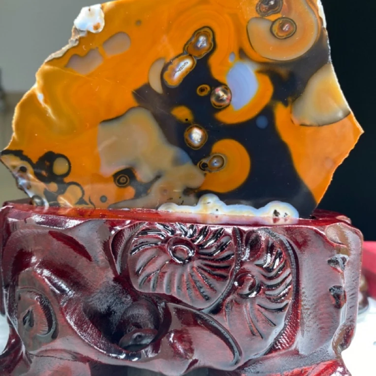 天然缠丝玛瑙摆件，一头牛象形原石