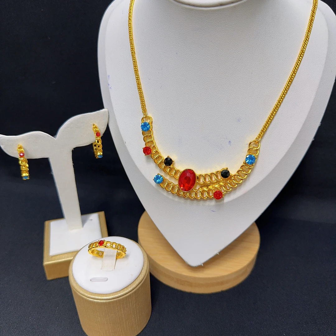 铜合金亚克力项链 哈尼西牧铜合金亚克力时尚三件套#0005138