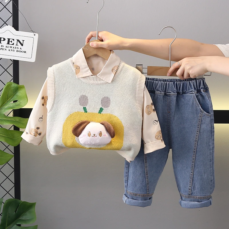 男童春秋季套装新款洋气男宝宝秋装卡通毛衣马甲三件套婴儿童装潮