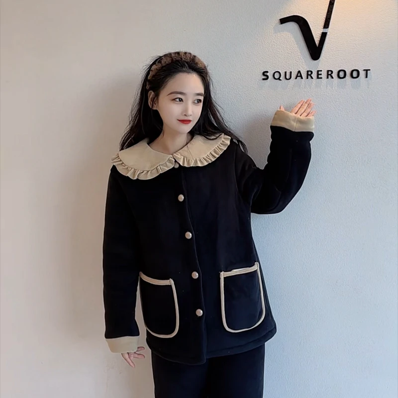 【粉丝专享】海豚绒网红新款娃娃领三层夹棉加厚复合加绒睡衣女7782