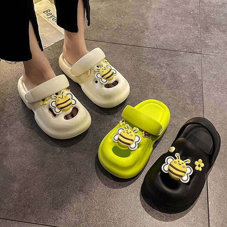 2024年春夏季新款外穿洞洞鞋网红可爱小蜜蜂百搭厚底防滑两穿凉拖