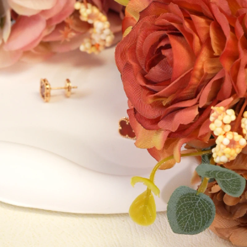 铜合金合成锆石耳饰 【A1001-3】轻奢时尚 设计款耳钉-CE