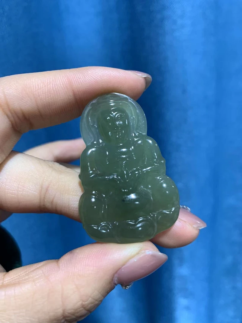 【松柏珠宝】和田玉观音时尚雕刻镶嵌精美粉青