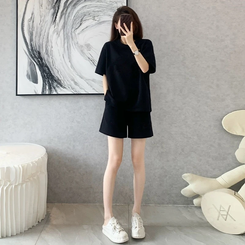 两件套大码女装2025新款韩版休闲运动套装女宽松显瘦夏季阔腿短裤