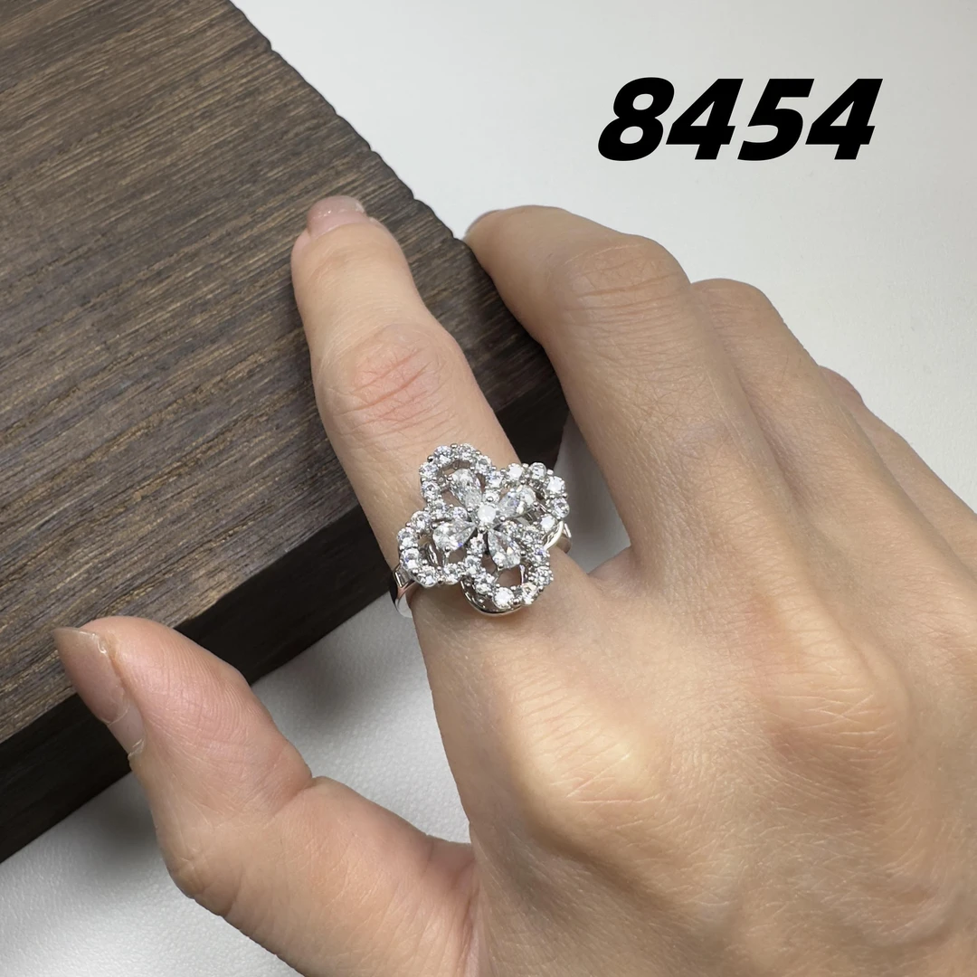 铜合金戒指 8454戒指气质轻奢时尚银色旋转镶嵌满钻镶钻