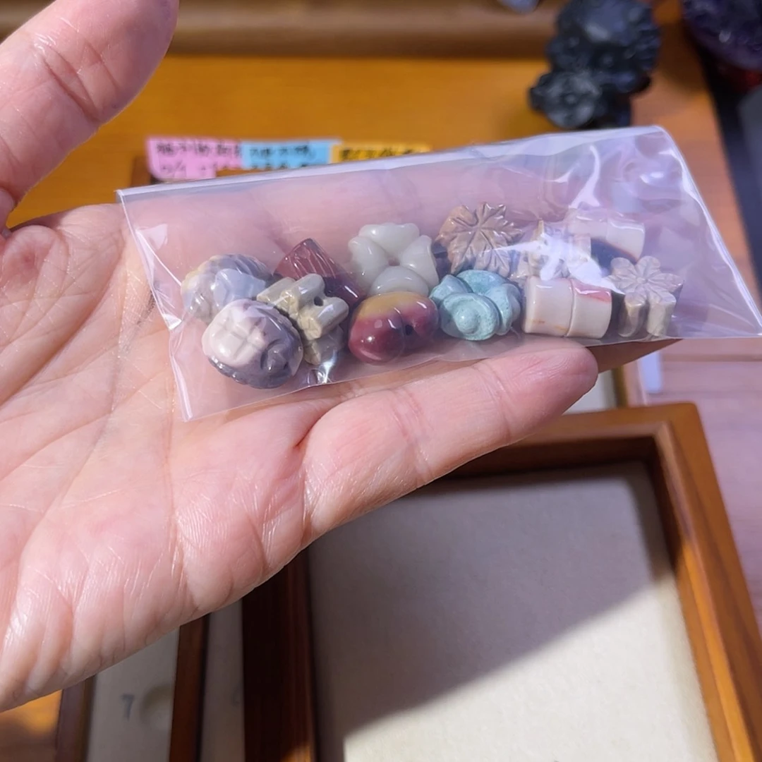 【闪购商品】石英质玉手镯未镶嵌