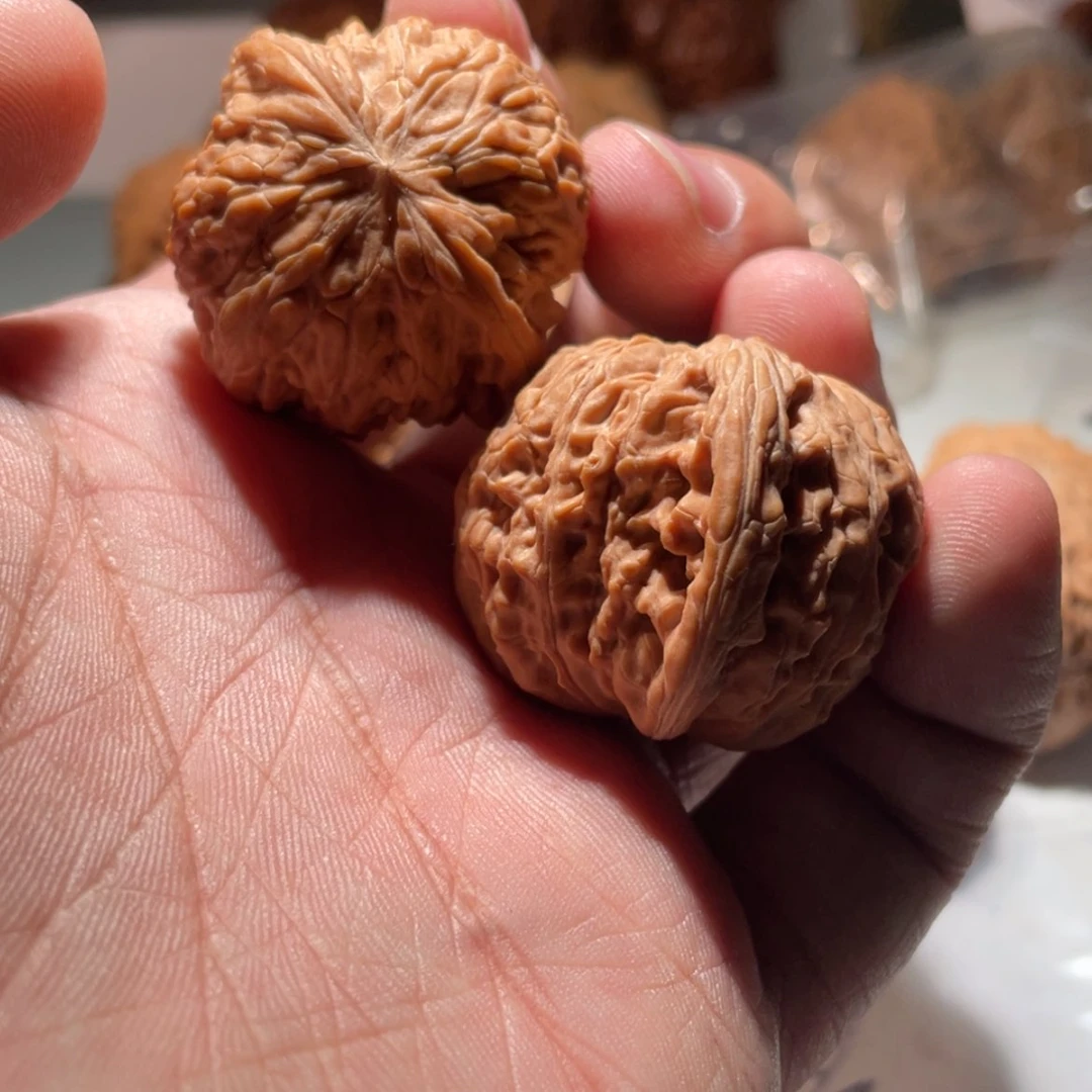 【闪购商品】文玩核桃吊坠d****i