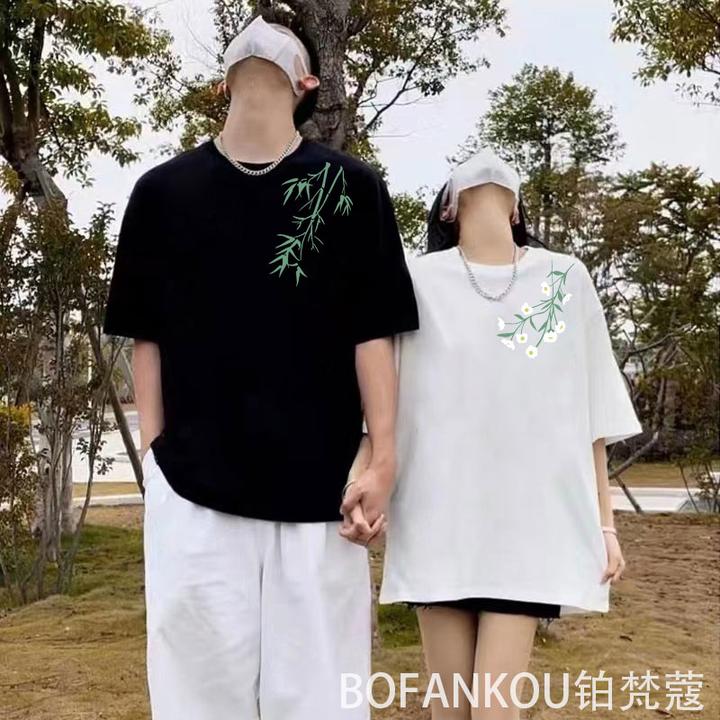 【铂梵蔻】休闲情侣装2024ins情侣新款短袖圆领韩版宽松T恤夏季印花