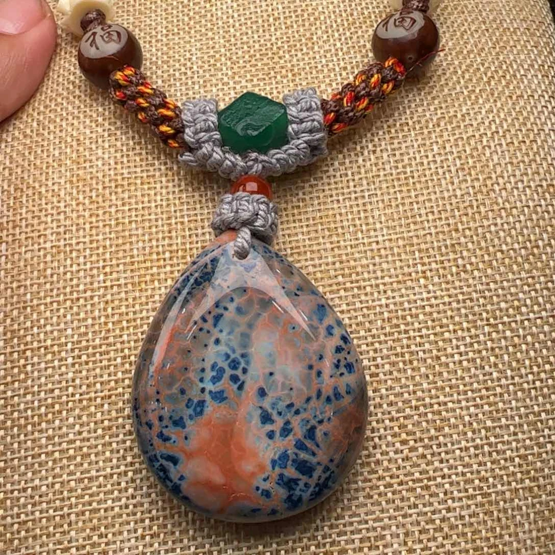 玛瑙/玉髓颈饰未镶嵌